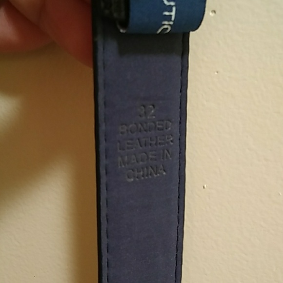 Nautica Men's Black Belt - Picture 4 of 4